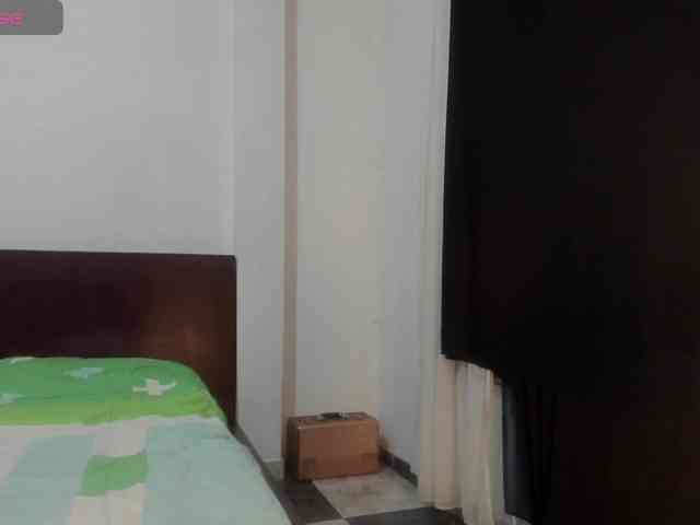 latinaStepStar webcam