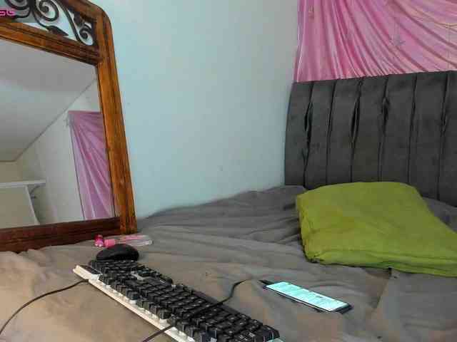 latinaStepStar webcam