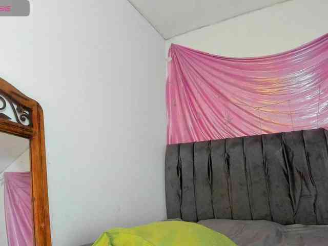 latinaStepStar webcam