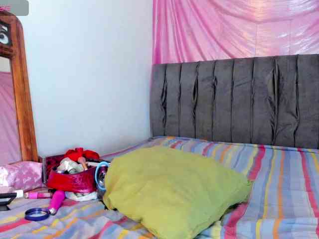 latinaStepStar webcam