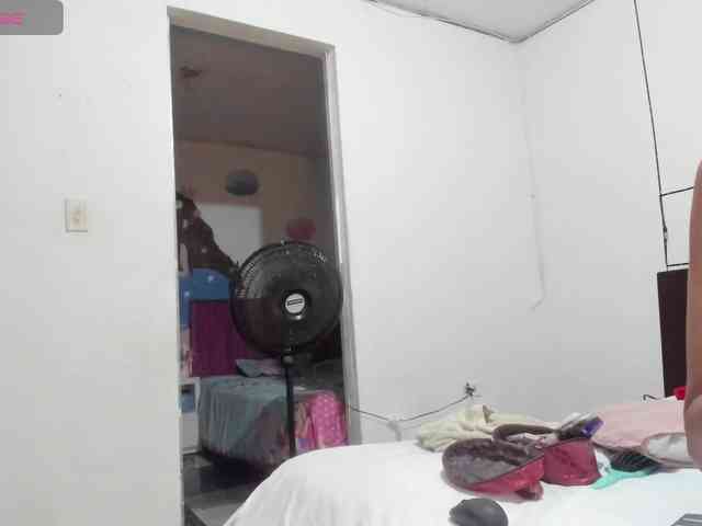 latinaStepStar webcam