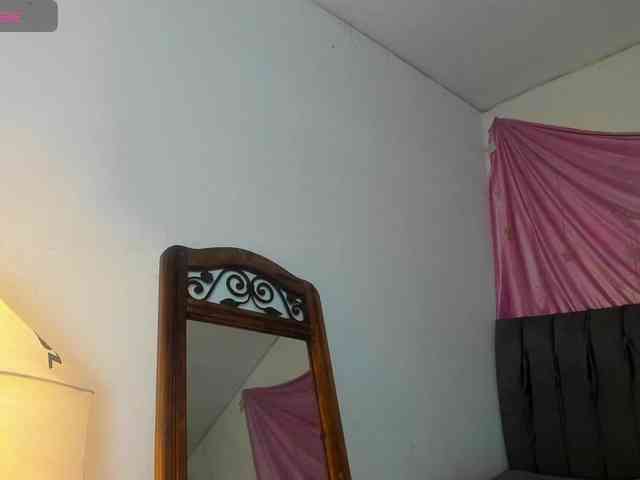 latinaStepStar webcam