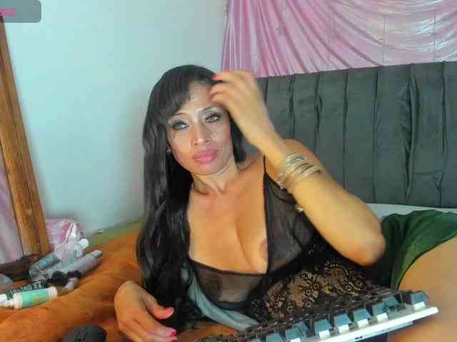 latinaStepStar webcam