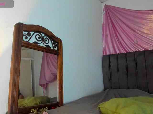 latinaStepStar webcam