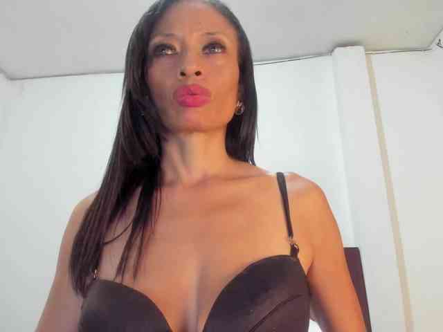 latinaStepStar webcam