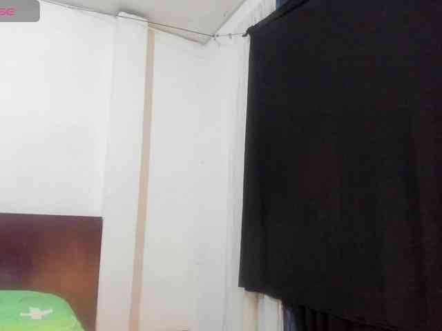 latinaStepStar webcam