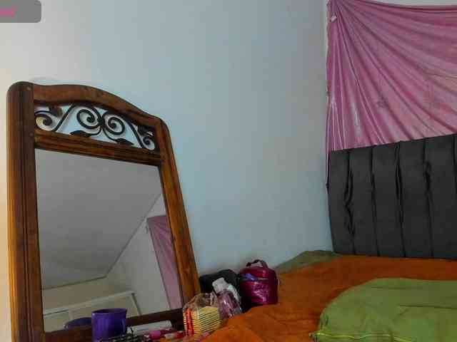latinaStepStar webcam