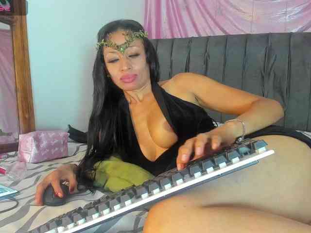 latinaStepStar webcam