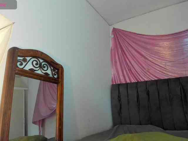 latinaStepStar webcam