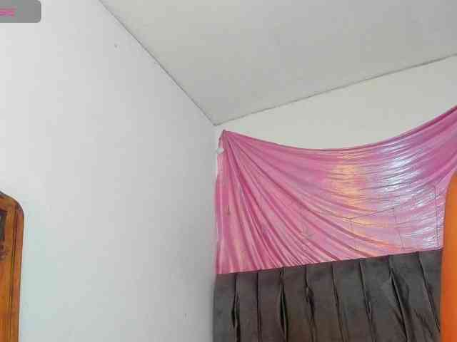 latinaStepStar webcam