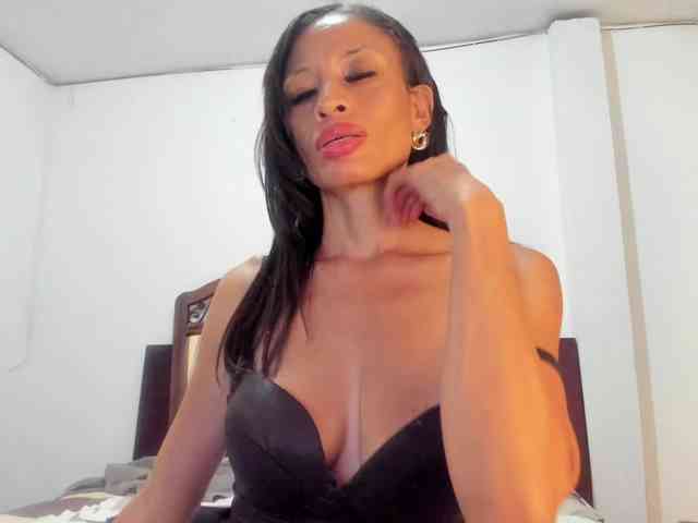 latinaStepStar webcam