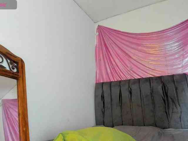 latinaStepStar webcam