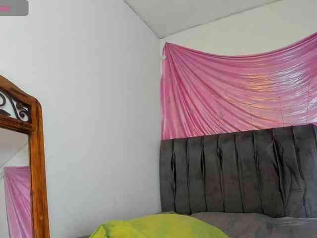 latinaStepStar webcam