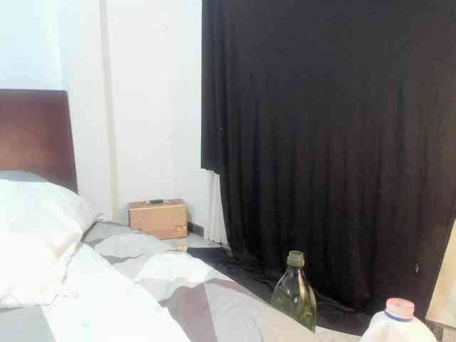 latinaStepStar webcam