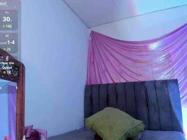 latinaStepStar webcam