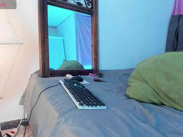 latinaStepStar webcam