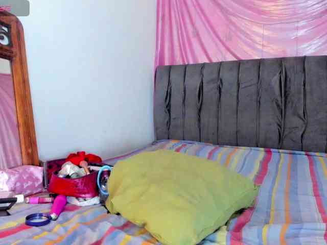 latinaStepStar webcam