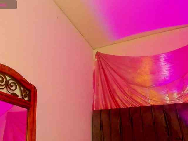 latinaStepStar webcam