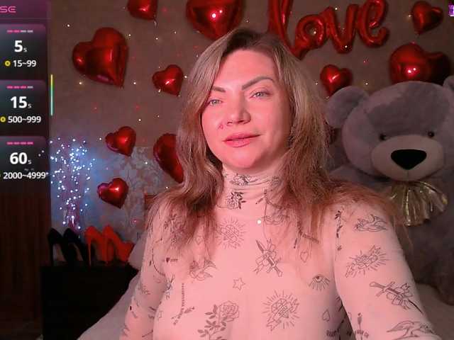 TerriLaxxx's BongaCams show and profile