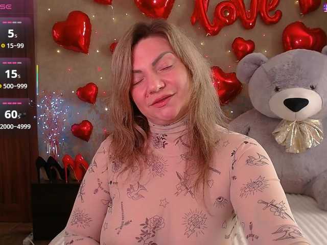 TerriLaxxx's BongaCams show and profile