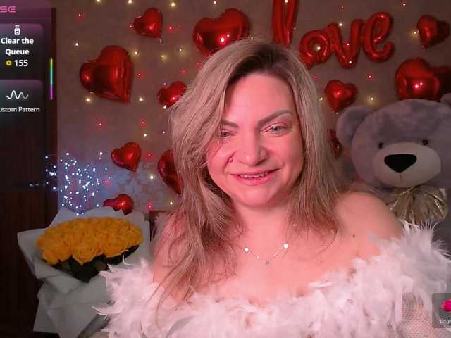 TerriLaxxx's BongaCams show and profile