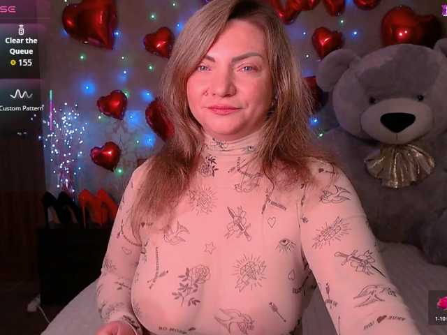 TerriLaxxx's BongaCams show and profile