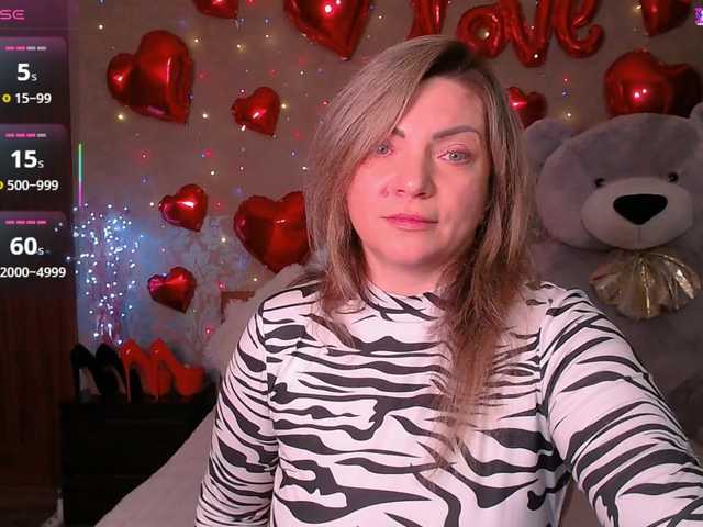 TerriLaxxx's BongaCams show and profile