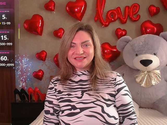 TerriLaxxx's BongaCams show and profile