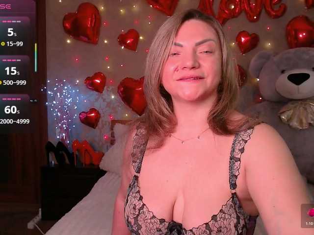 TerriLaxxx's BongaCams show and profile