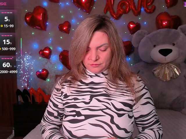 TerriLaxxx's BongaCams show and profile