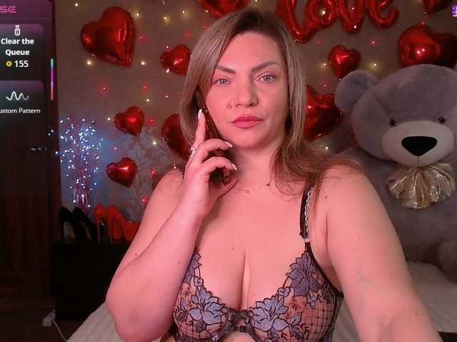 TerriLaxxx's BongaCams show and profile