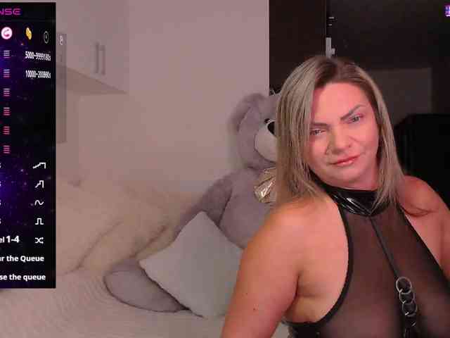 TerriLaxxx webcam