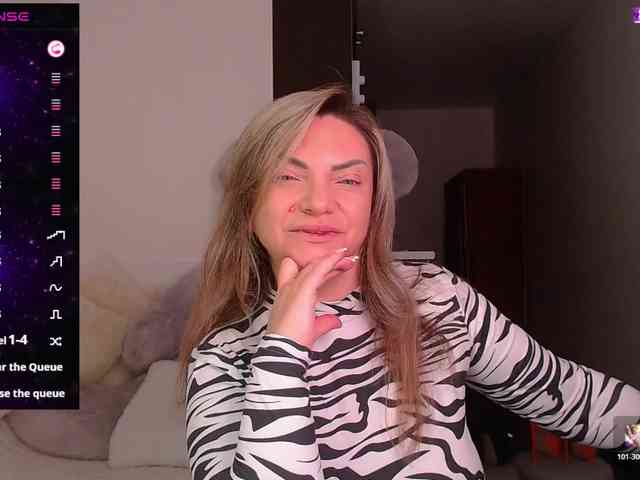 TerriLaxxx webcam