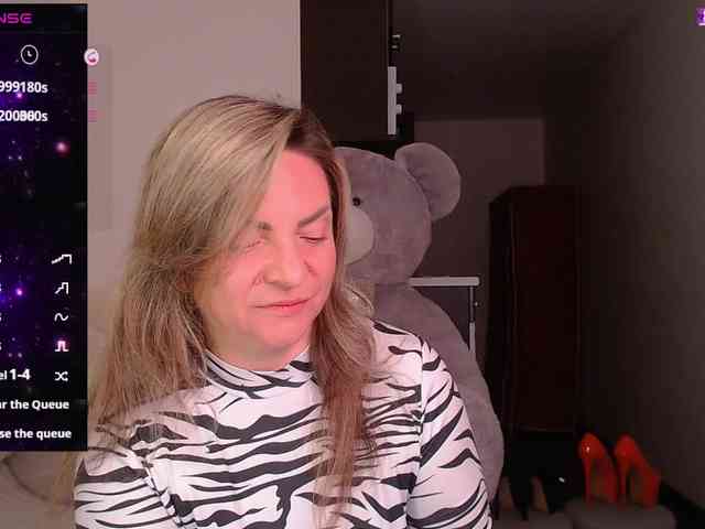 TerriLaxxx webcam