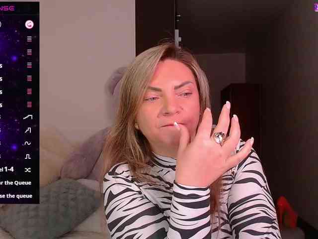 TerriLaxxx webcam