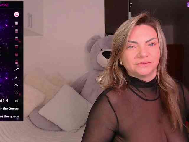 TerriLaxxx webcam