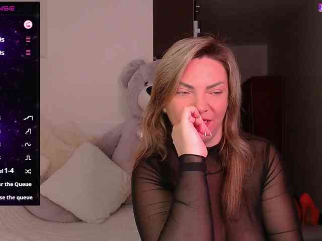 TerriLaxxx webcam