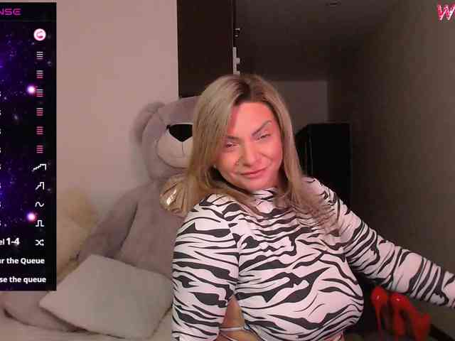 TerriLaxxx webcam