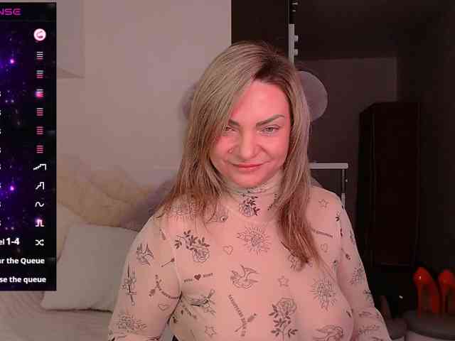 TerriLaxxx webcam