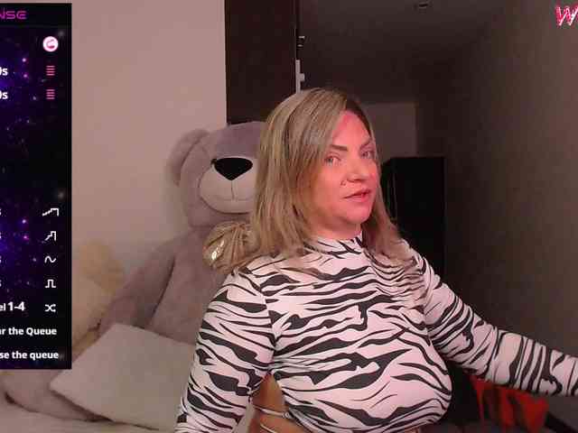 TerriLaxxx webcam