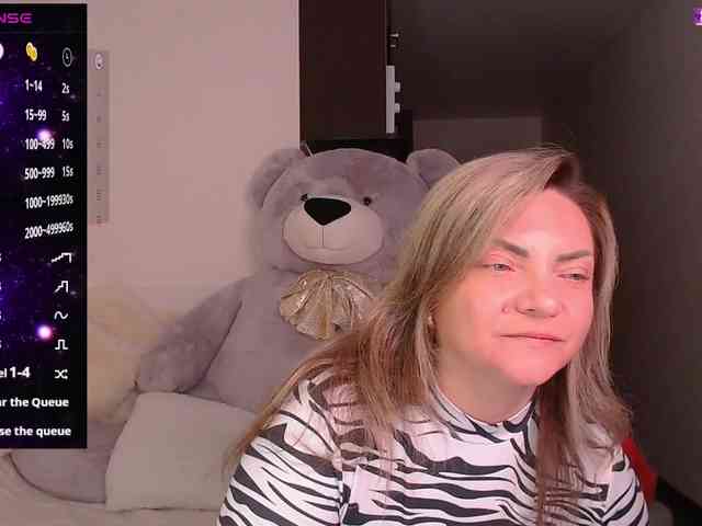 TerriLaxxx webcam