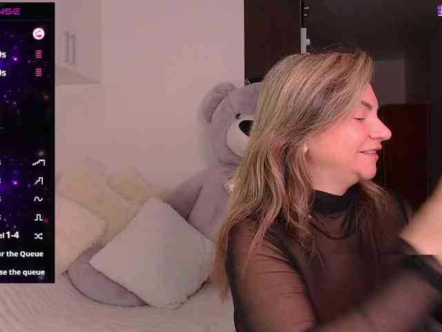 TerriLaxxx webcam