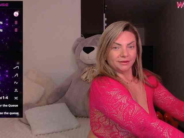 TerriLaxxx webcam