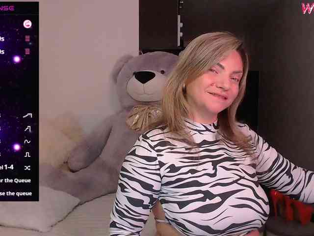 TerriLaxxx webcam