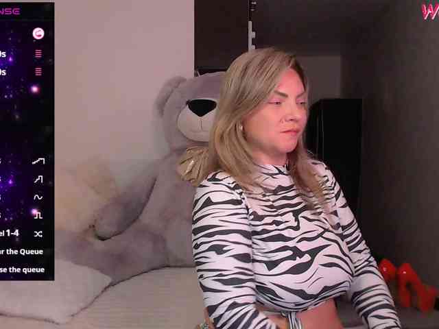 TerriLaxxx webcam
