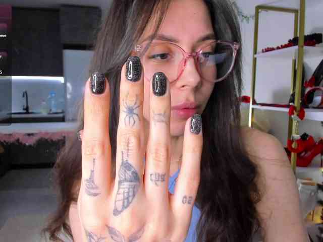 Ashley-Wow Ashley-Wow