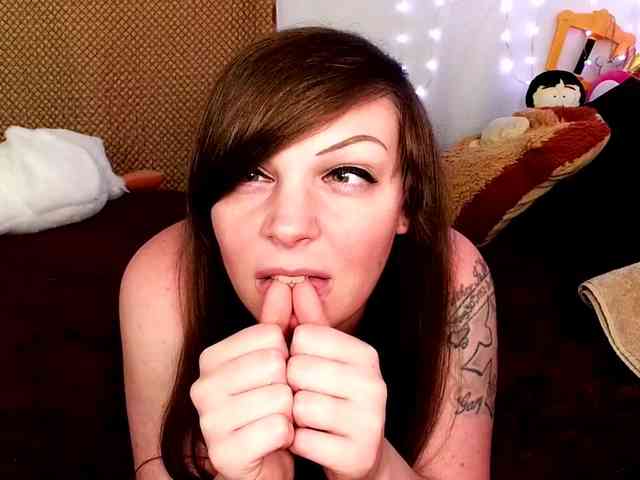 Модель: gamergirlroxy