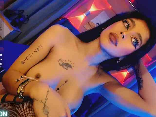 Angelasalsa Live Webcam on BongaCams