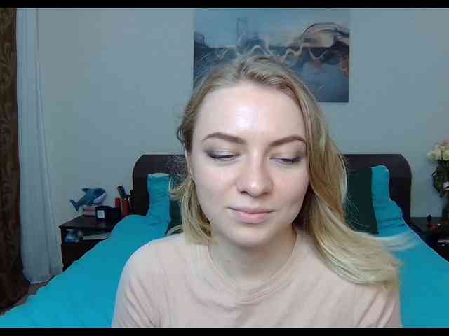 naked chat room LinkaMalinka