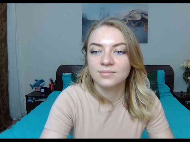 naked chat room LinkaMalinka